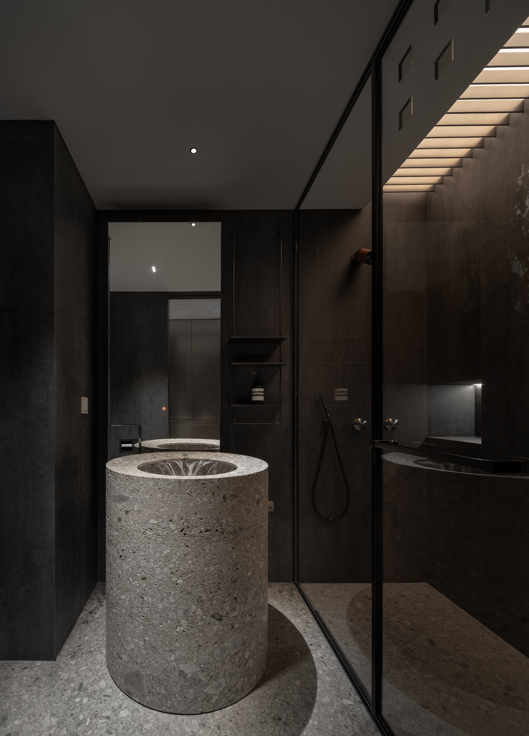 卫生间 (1).png